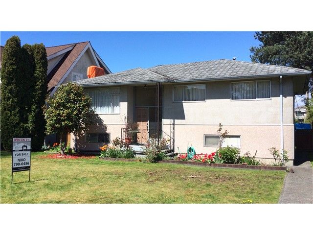 I have sold a property at 2465 10TH AVE W in Vancouver
